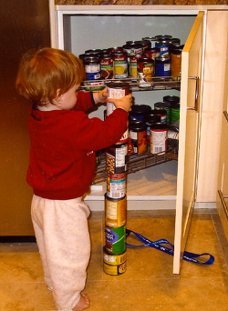 Autism-stacking-cans