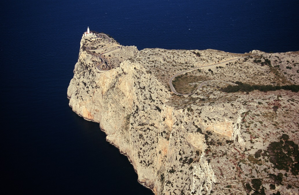 Faro del cabo Formentor en Mallorca