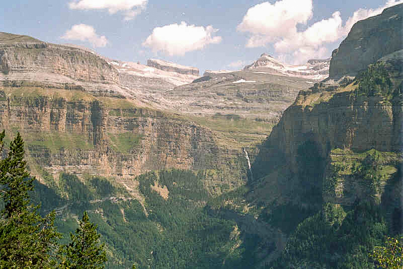 Valle de Odesa, en el Pirineo Aragonés Circo glaciar.
