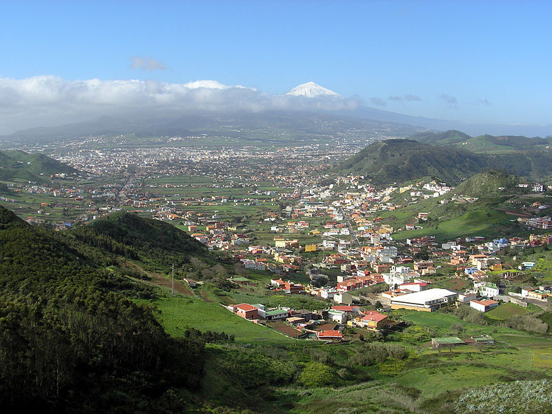 San Cristóbal de la Languna (Tenerife) El Teide visto desde la Laguna.