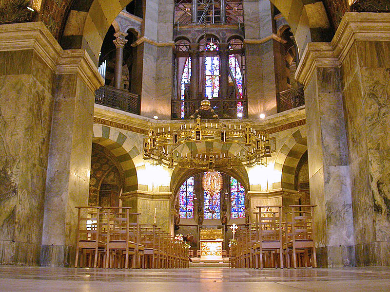 Interior de la Capilla Palatina de Aquisgrán.