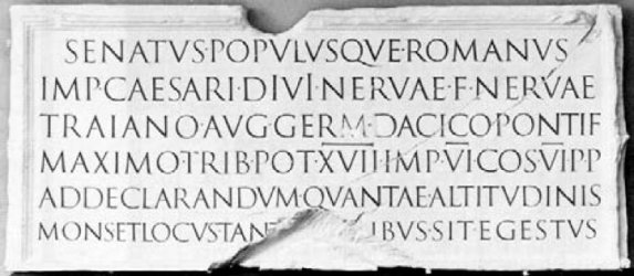 Inscripción de la base de la columna trajana en Roma