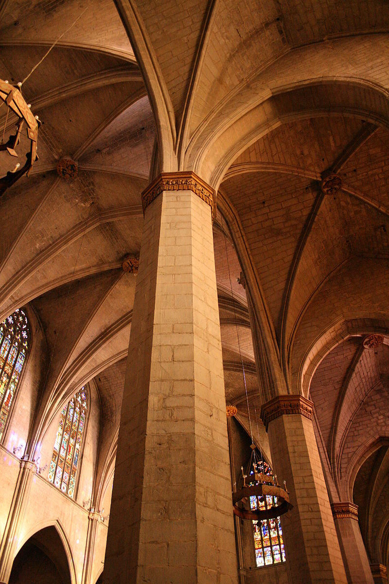 Bóvedas de la catedral de Manresa