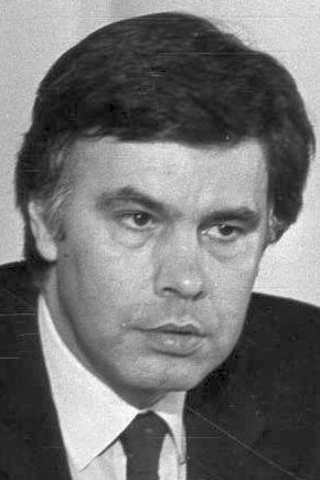 Retrato de Felipe González a principios de los 80