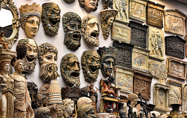 Recuerdos de Grecia Recuerdos de Grecia. Colección de máscaras griegas
