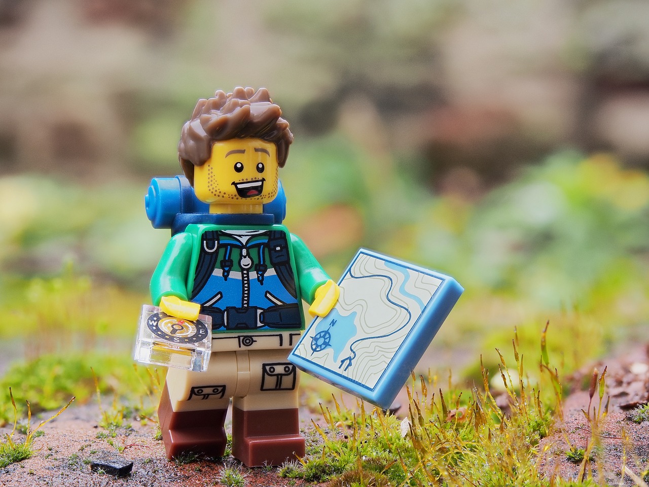 figura de excursionista de Lego