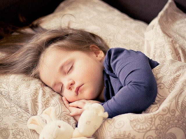 Niña dormida Niña dormida